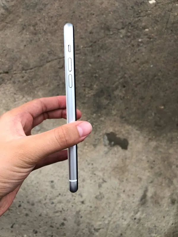 iphone xr ёмкость 67 256гб только корпус алмашган
