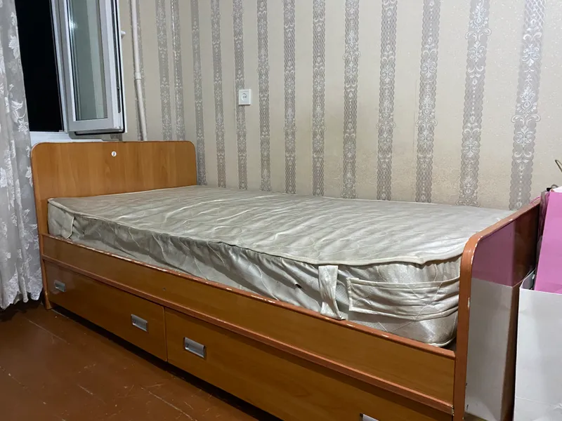 Продаются кровати одноместные