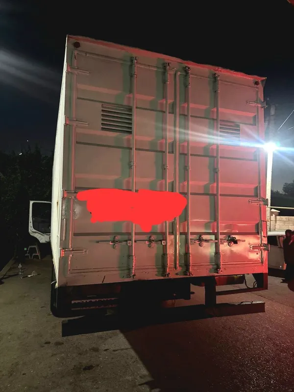 dongfeng 2020 Isuzu motor karopka sng qoyilgan srochniy sotiladi 1 dongfeng 2020 Isuzu motor karopka sng qoyilgan srochniy sotiladi 1
