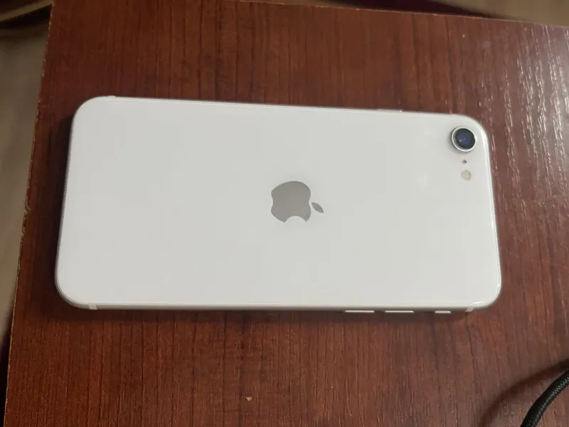 Iphone se 2 oq ideal srochna