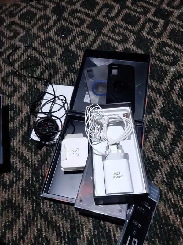 infinix gt 30 pro — фото 1