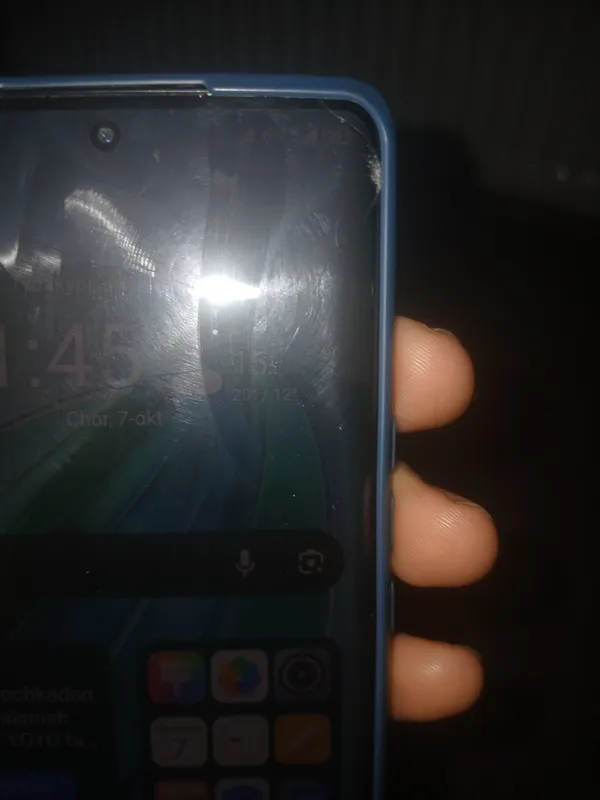 Honor X9a 4/128 — отличный телефон, есть дефект на экране 3