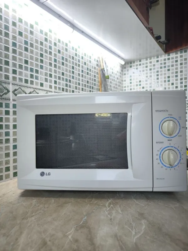 Микроволновка LG 1 Микроволновка LG 1