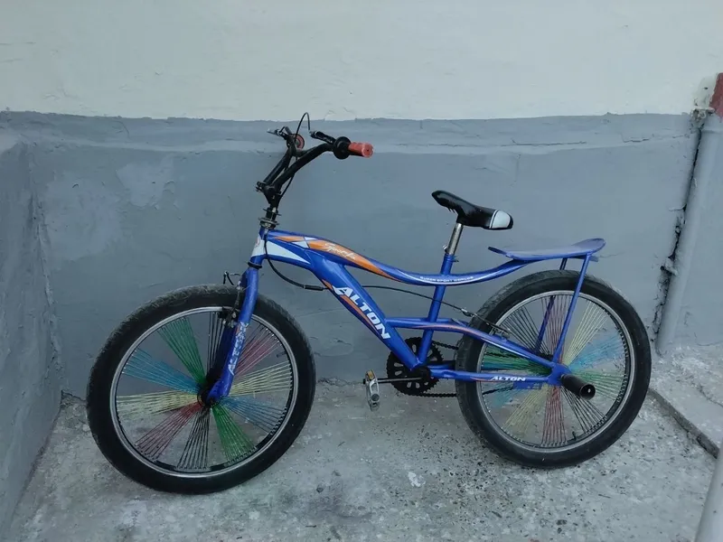 Velosiped sotiladi
