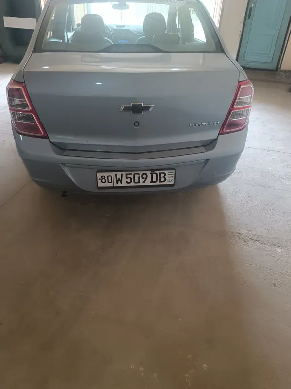 Chevrolet cobalt — фото 1