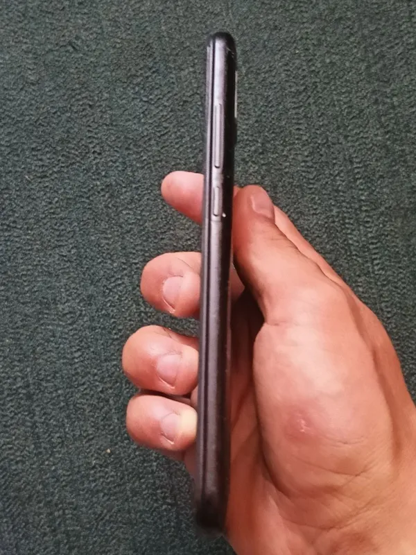 Mi a2 lite hamma joyi radnoy xotirasi 32 4