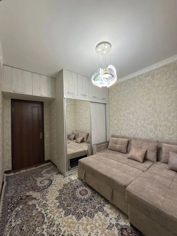 Kvartiraga oqiydigan va ishlaydigan qizlar kerak — фото 4
