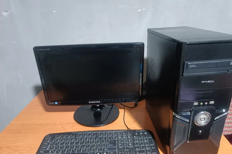 Samsung S19A100N 3 Samsung S19A100N 3