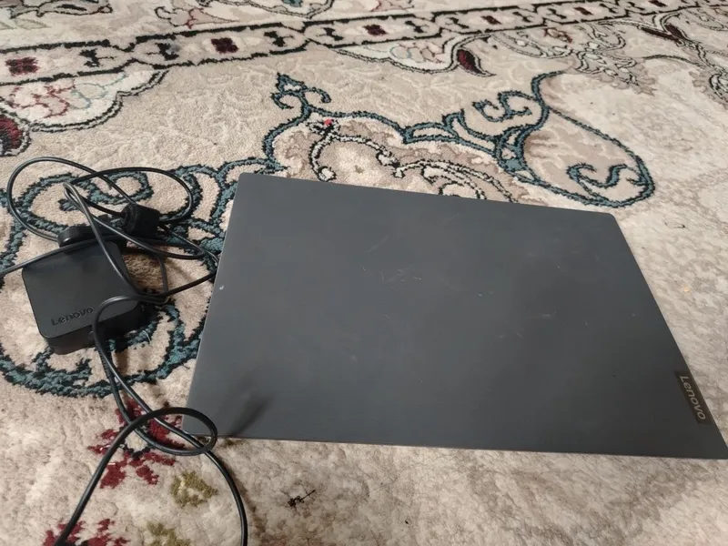 Lenovo noutbuk kafolat beraman yaxshi ishlaydi — фото 1