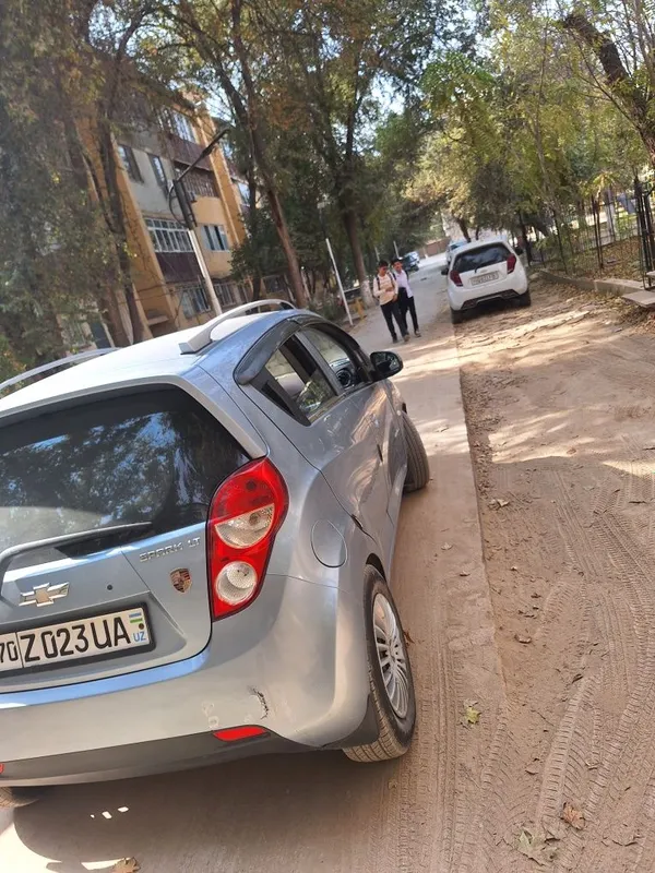 SPARK xolati zur kiraska petno bor kirloda minishga tayor 2