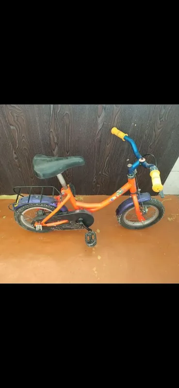 Yosh bolalar uchun Velosipedlar.