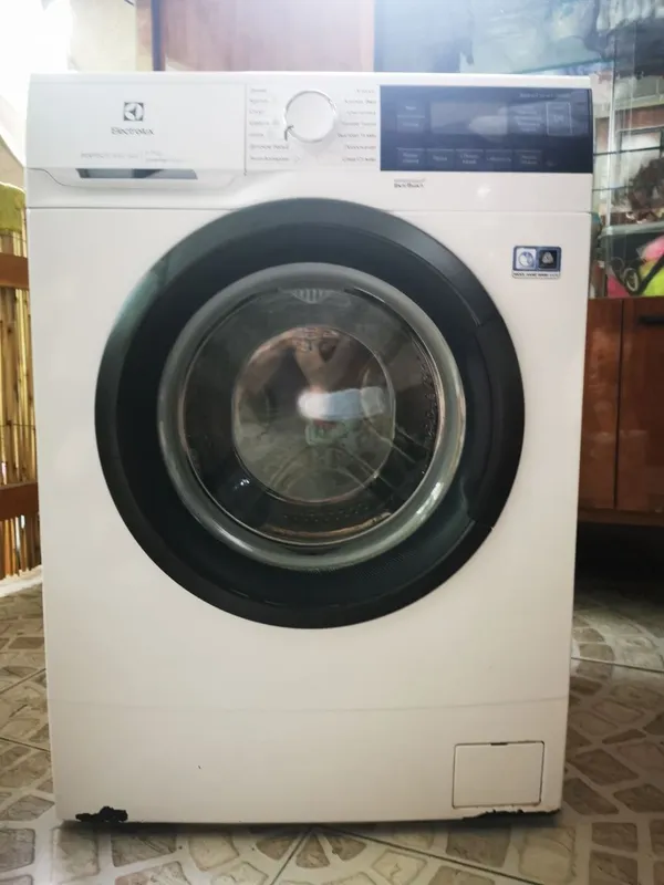 Стиральная машинка Elektrolux продаю 2