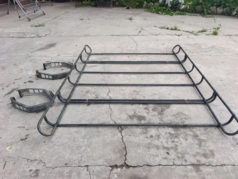 Продам багажник на крышу 1