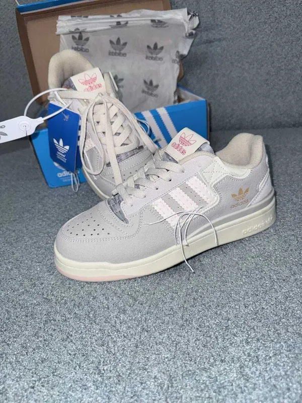 Продаются кроссовки Adidas Forum Low — фото 2