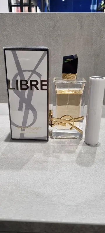 LIBRE Yvessaint Laurent Eau de Parfum распив тоже есть 10мл 200000су — фото 6 LIBRE Yvessaint Laurent Eau de Parfum распив тоже есть 10мл 200000су — фото 6