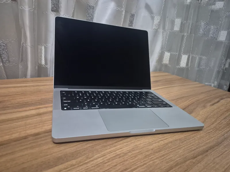 MacBook Pro 2023 M2 Pro — фото 2