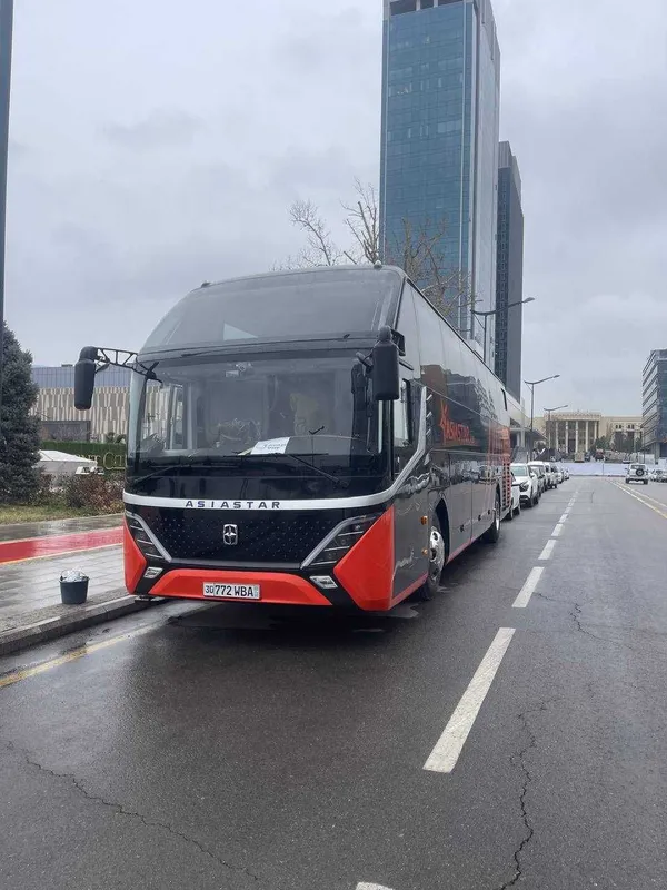 Uzbekistan bo'ylab Avtobus arenda xizmati 1