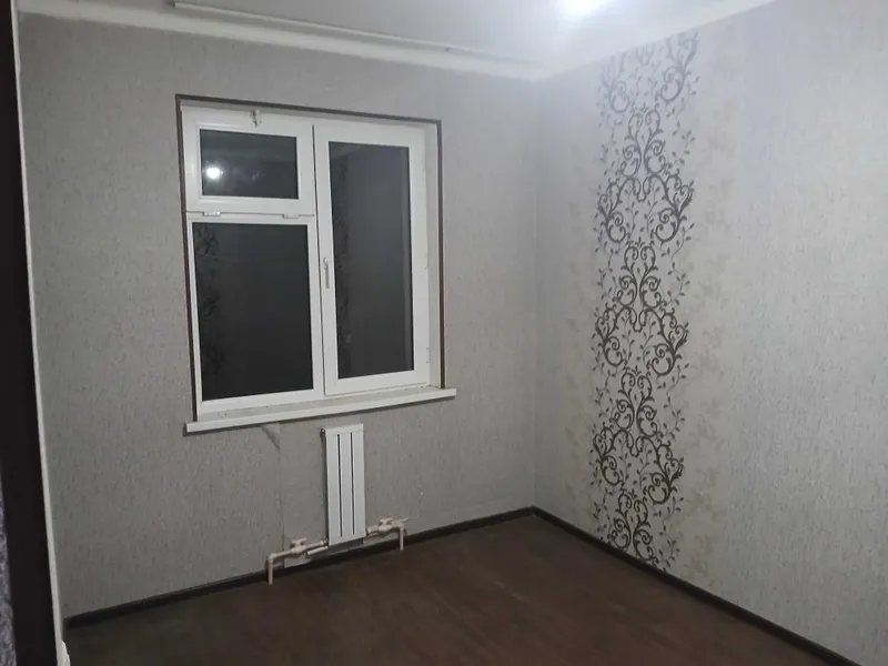 В новых домах в Пакане 3-комнатная, расположена на 2 этаже 3 В новых домах в Пакане 3-комнатная, расположена на 2 этаже 3