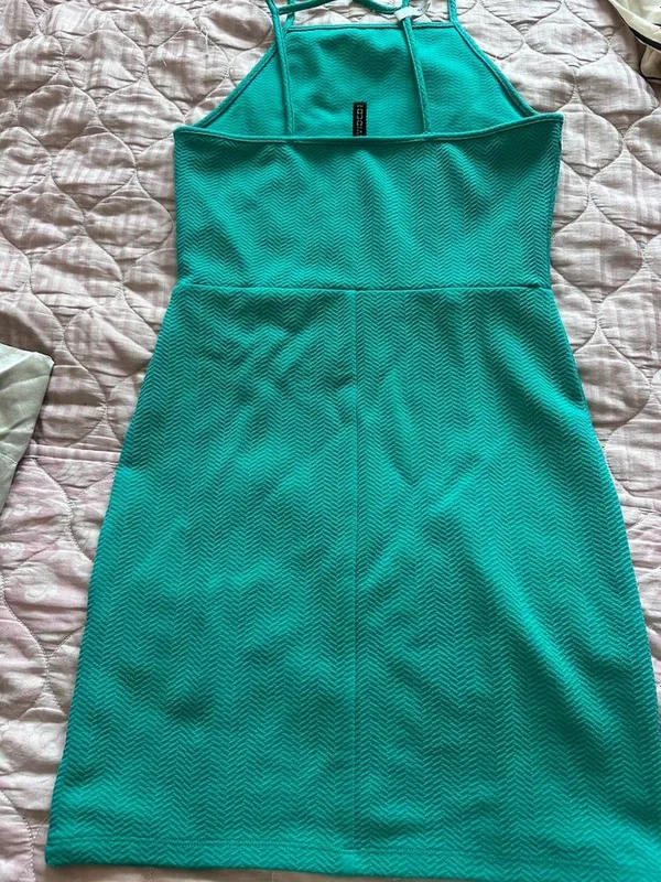 Продается крфточка calvin klien 7 Продается крфточка calvin klien 7