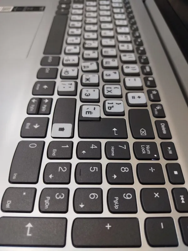 Lenovo noutbuki 3 Lenovo noutbuki 3