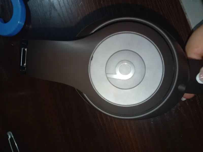 CHANDRA'S Beats Studio Pro