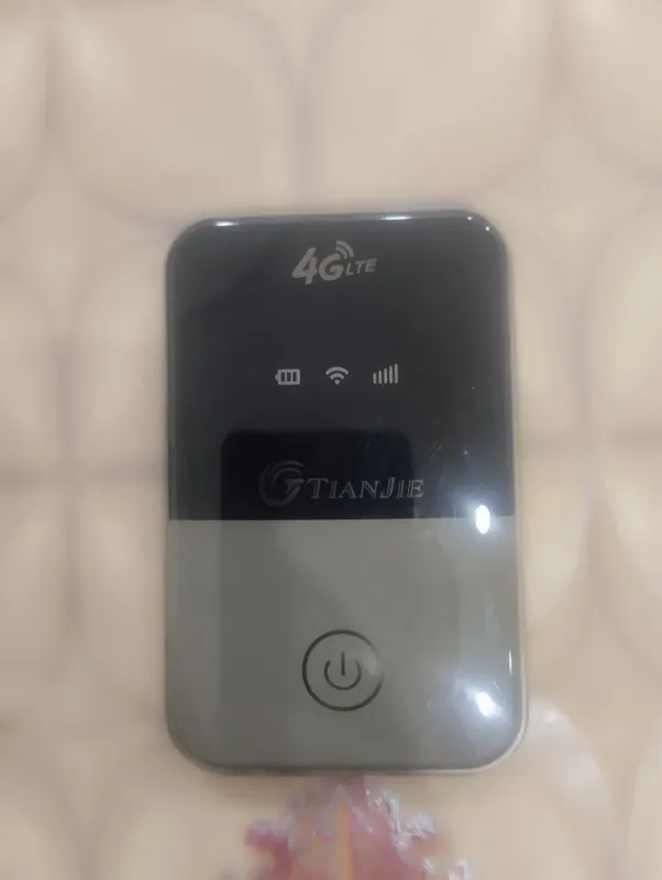 4G mobil WiFi Sotiladi
