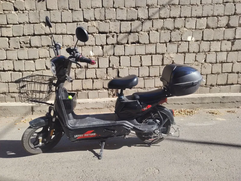 скутер Lago motors 4
