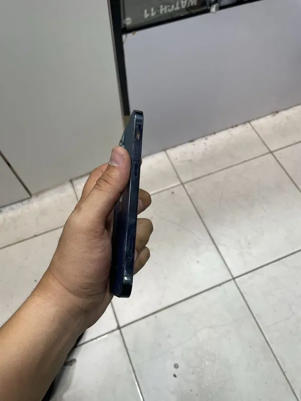 iphone 12 pro 2