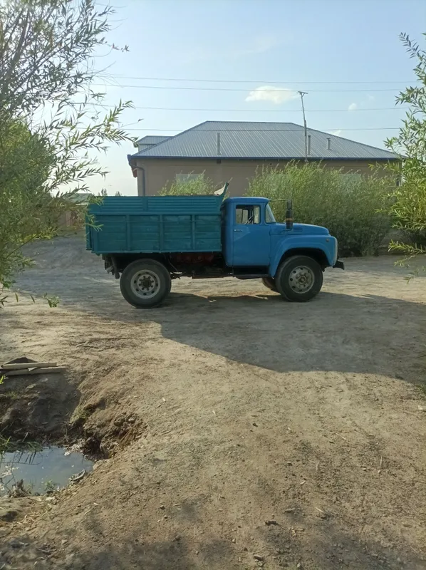Zil sotiladi 1990-yil