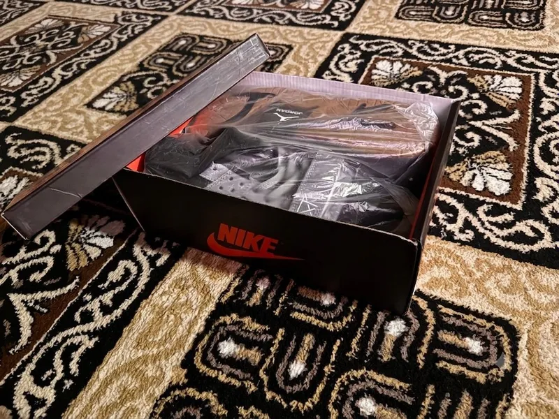 NIKE SB Travis Scott CUT the CHECK NIKE SB Travis Scott CUT the CHECK