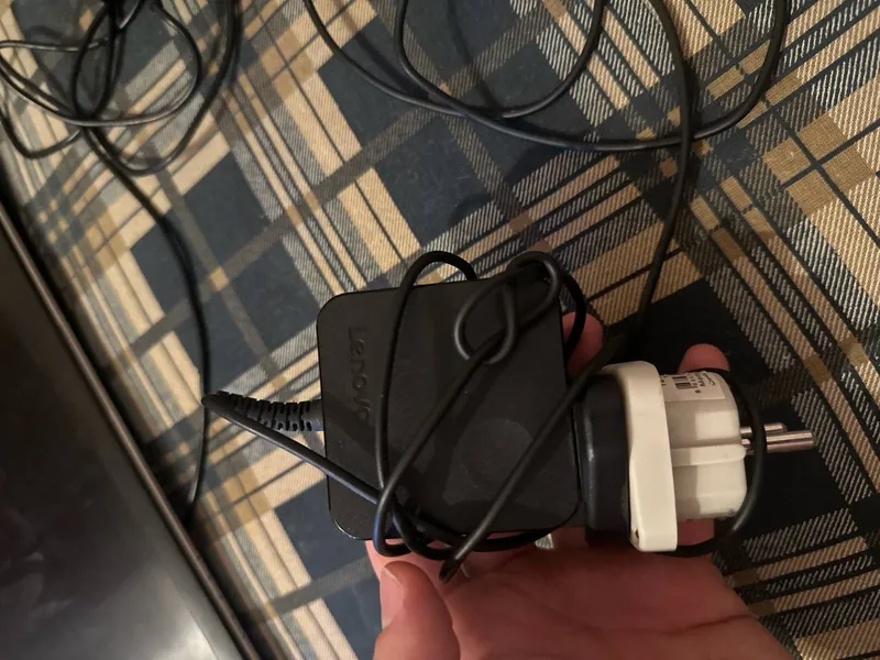 LENOVO 80T7 5 LENOVO 80T7 5