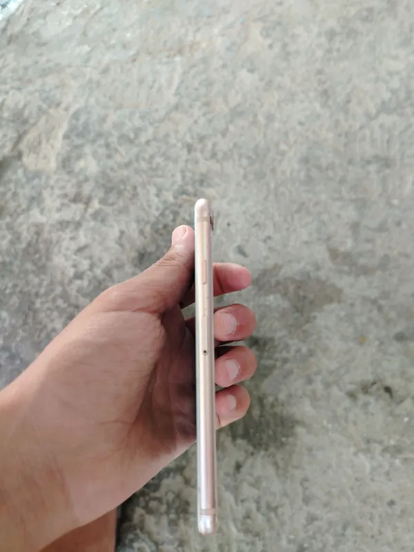 iphone 8 4