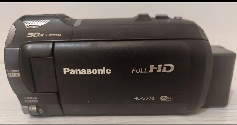 Panasonic HC-V770
