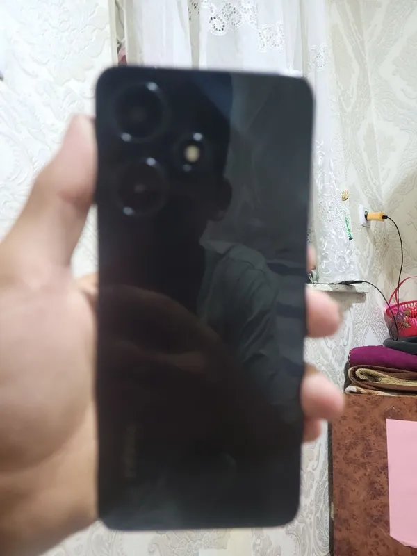 Infinix hit 30 i 2 Infinix hit 30 i 2