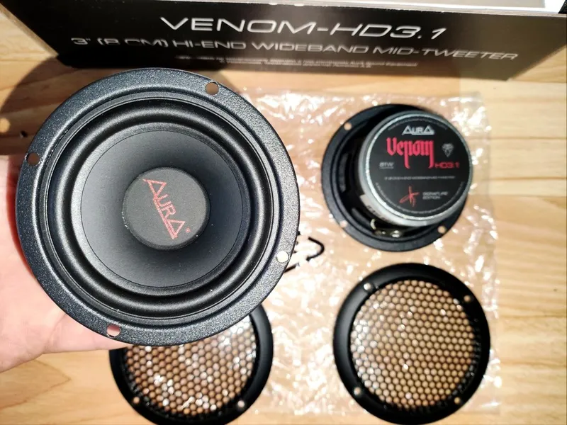 Aura Venom HD 3.1 SQ акустика. — фото 1