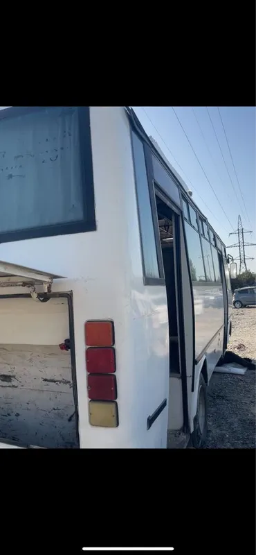Isuzi avtobusga kabinka qoyib beramiz — фото 3