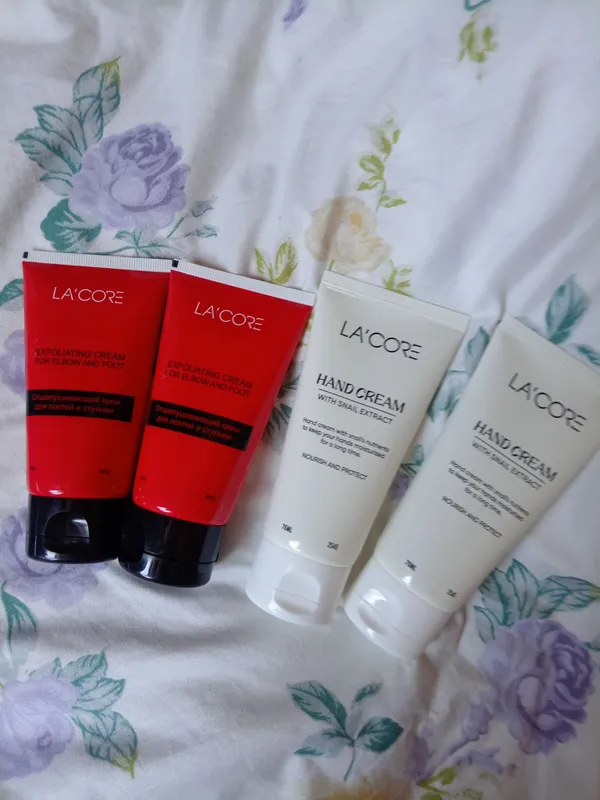 Крем Lacore для рук и ног Крем Lacore для рук и ног