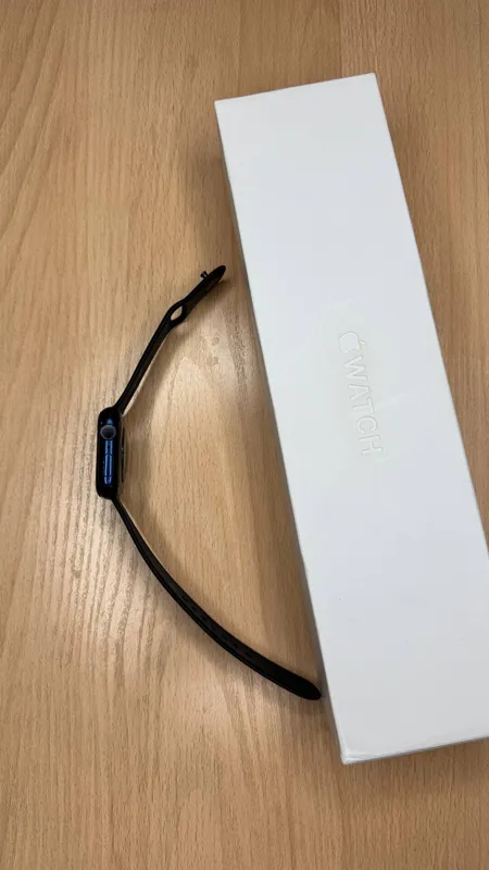 iWatch 6 44 мм 2 iWatch 6 44 мм 2