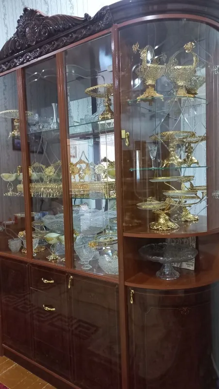 Сервант сатылады Сервант сатылады