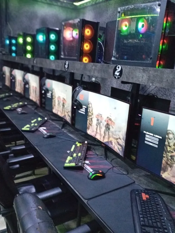 Game club sotiladi 12 dona kreslo stol loft kamplekt — фото 1