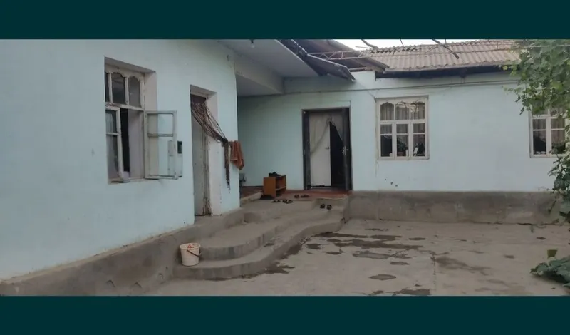 Продаю свой участок с домом — фото 3
