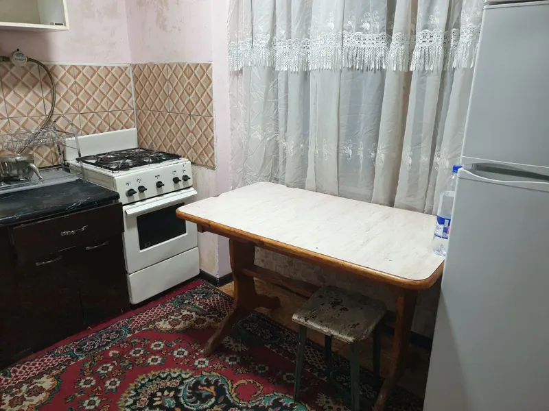 1 хонали уй 2 хона қилинган ижарага берилади 5