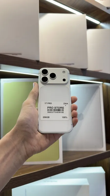 iphone 17 pro naxtka 1 iphone 17 pro naxtka 1