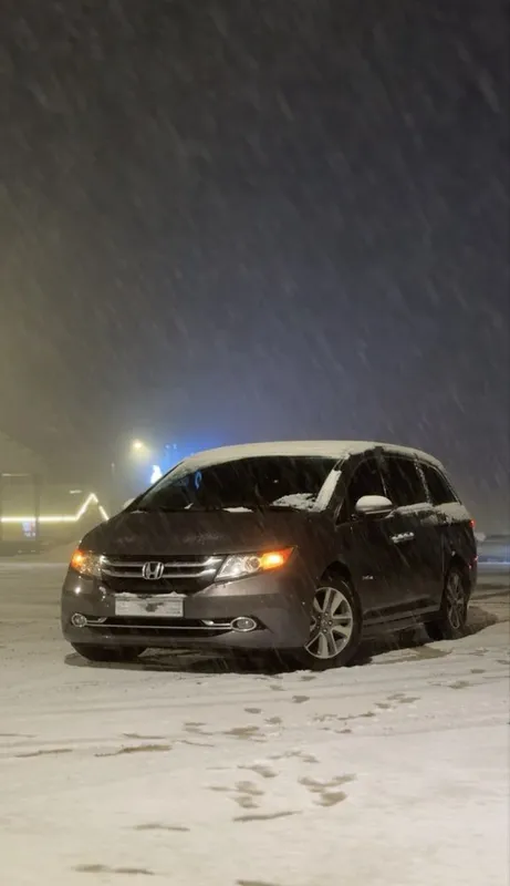 Honda Odyssey Touring (North America) Full позиция — фото 4
