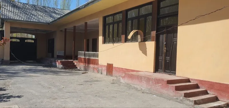 Коштепа туманидан 22 сотих 6 хонали уй сотилади — фото 1