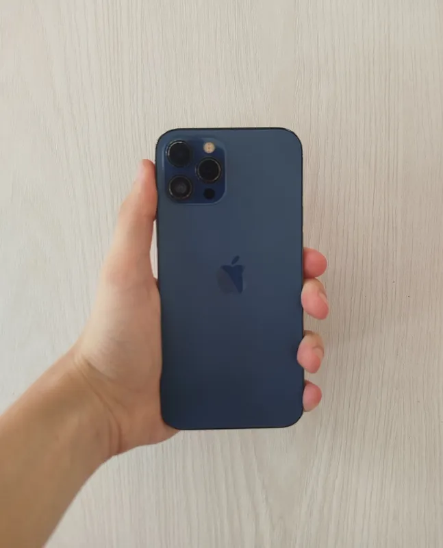 Iphone 12 Pro max 1
