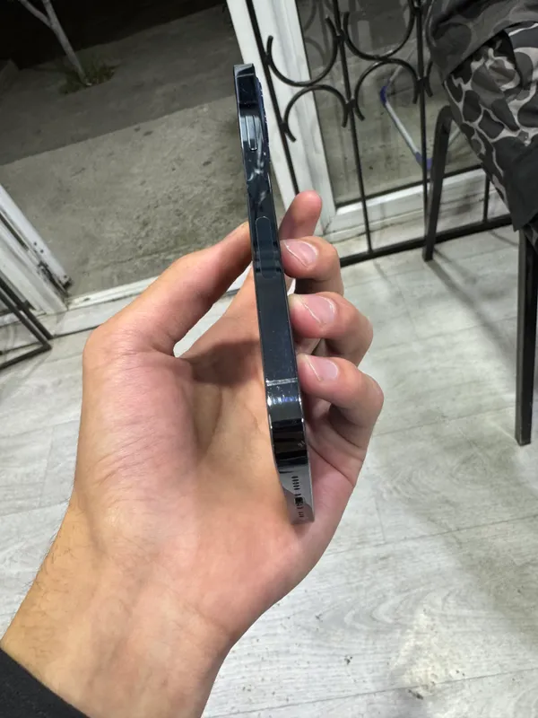 iPhone 12 Pro 4 iPhone 12 Pro 4