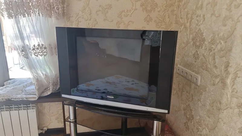 Телевизор 1
