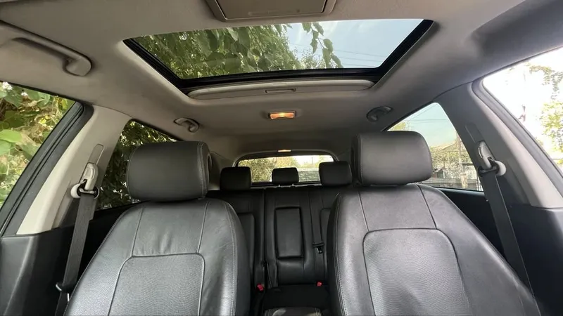 Private Driver & VIP Transfer 2 Private Driver & VIP Transfer 2