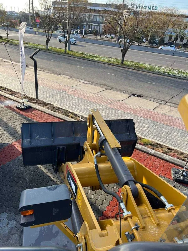 LOVOL FL935 2 kubalik atigi 40% bosh to'lov bilan foizsiz nasiya savdo